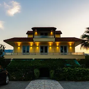  Hotel Niku